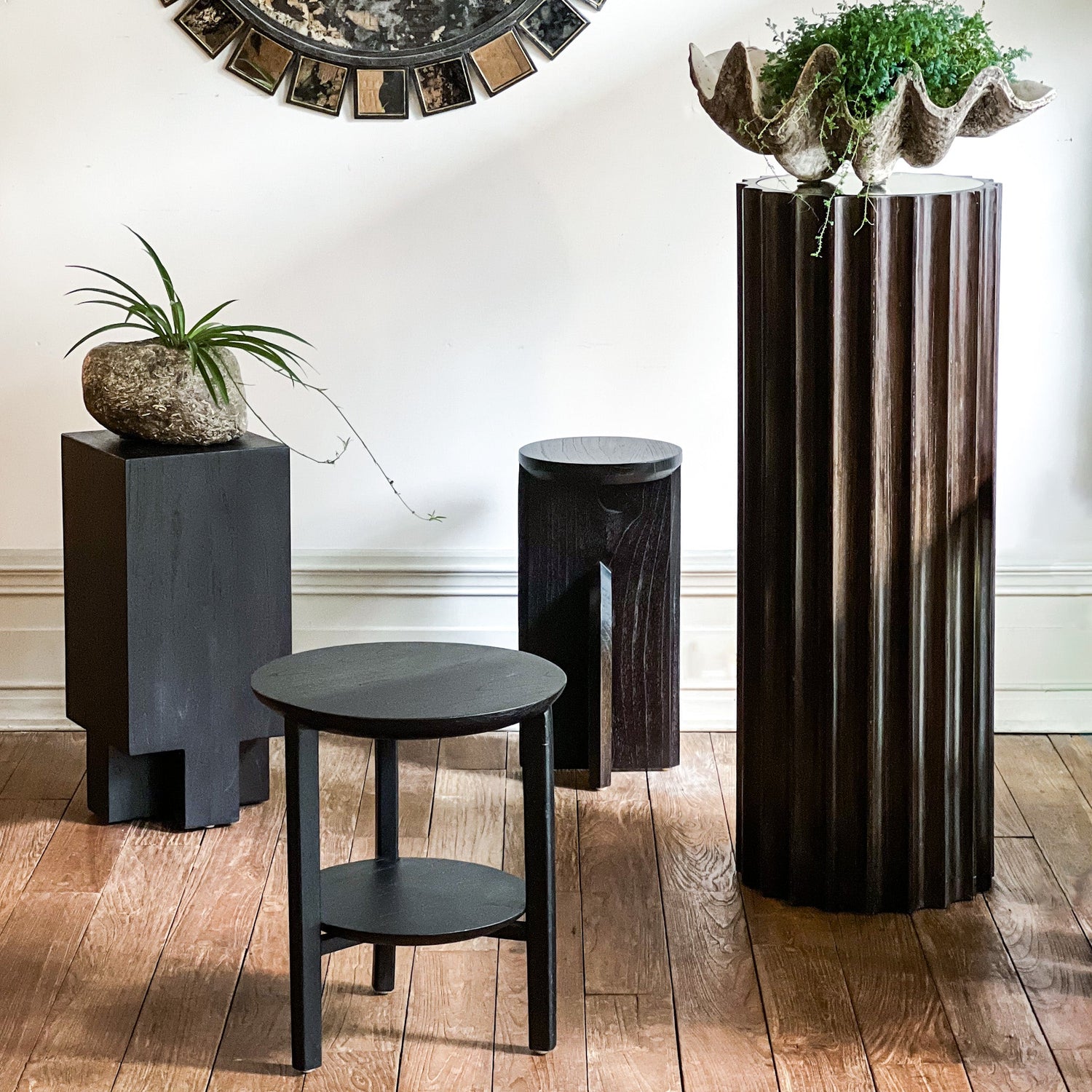 Night Stands & End Tables 小邊櫃 & 小邊桌