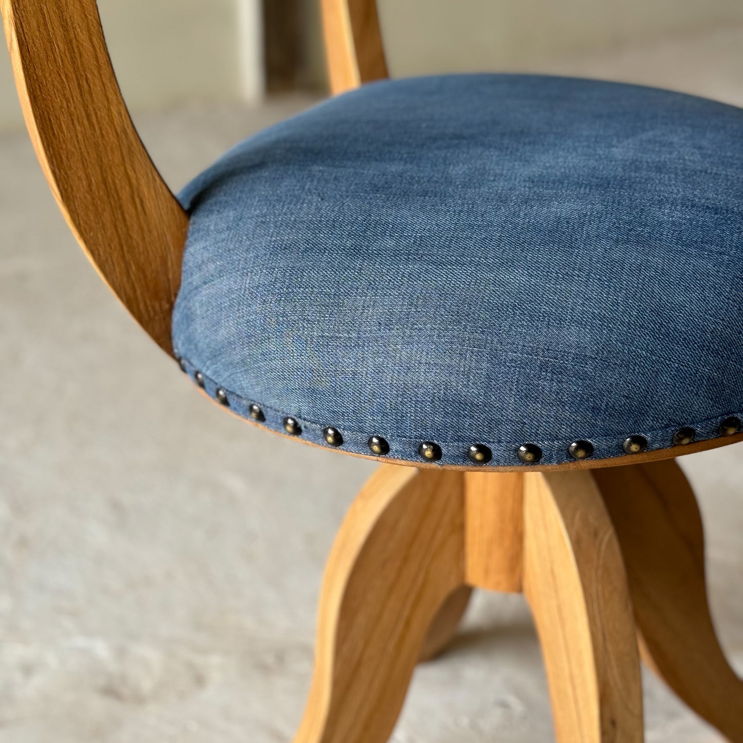 伯爾尼旋轉椅-藍