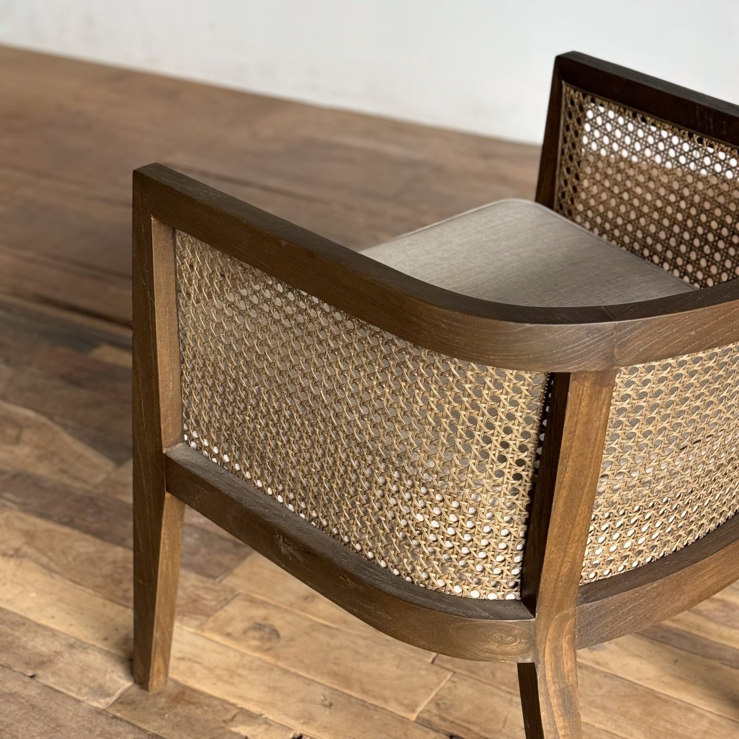 橢圓藤面單椅-咖